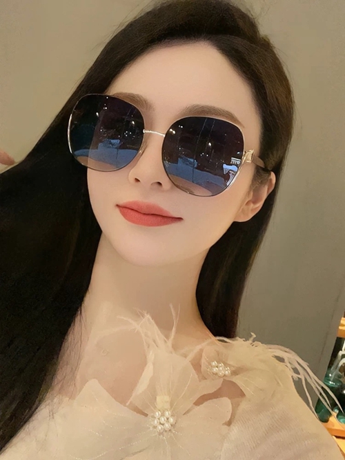 ルイヴィトンサングラス内部構造